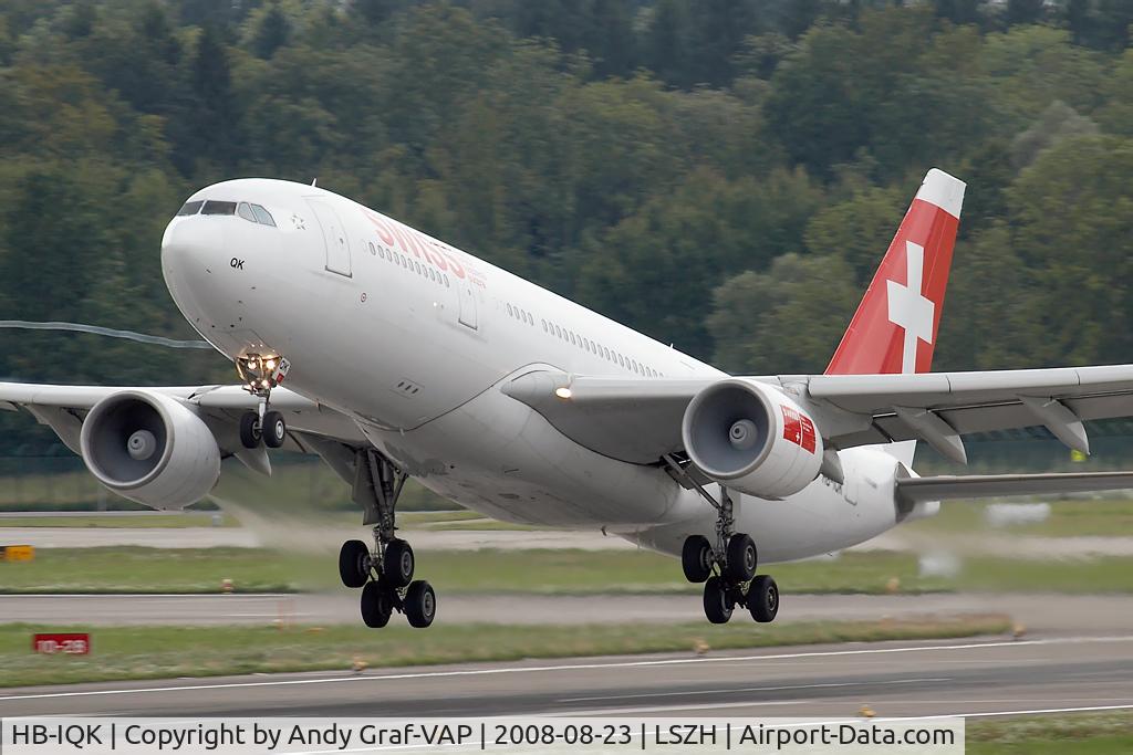 HB-IQK, 1999 Airbus A330-223 C/N 299, SWISS A330-200