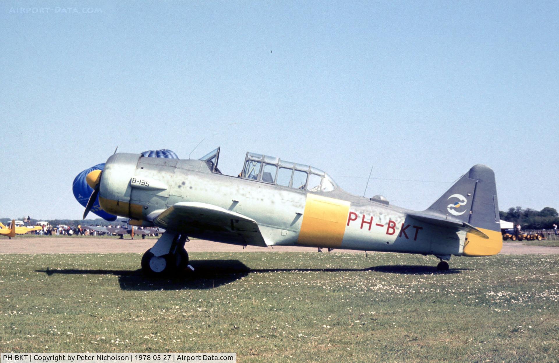 PH-BKT, 1943 Noorduyn AT-16ND Harvard IIB C/N 14A-1020, Another Harvard (43-12721) ex B-135 of the Royal Netherlands AF which was present at the 1978 Bassingbourn Air Show.