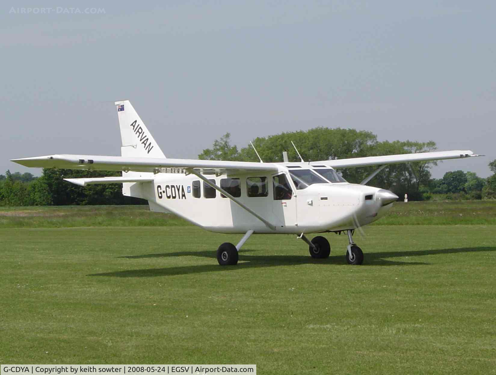 G-CDYA, 2006 Gippsland GA-8 Airvan C/N GA8-05-090, Para dropper