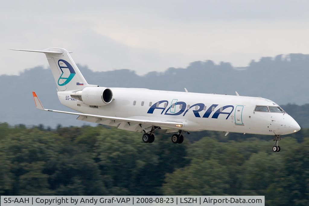 S5-AAH, 1994 Canadair CRJ-100LR (CL-600-2B19) C/N 7032, Adria Airways CRJ