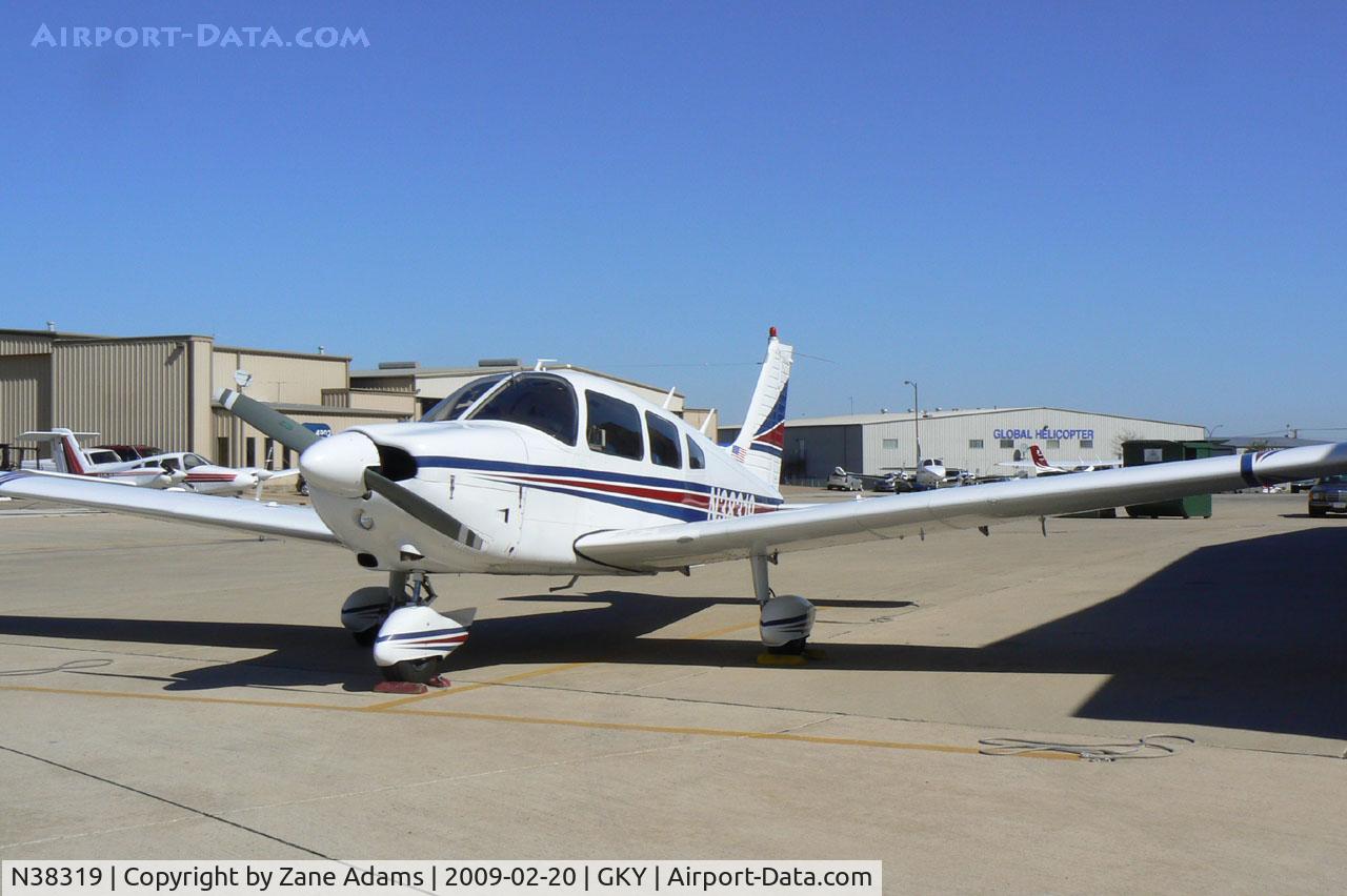 N38319, 1977 Piper PA-28-181 C/N 28-7790539, At Arlington Municipal