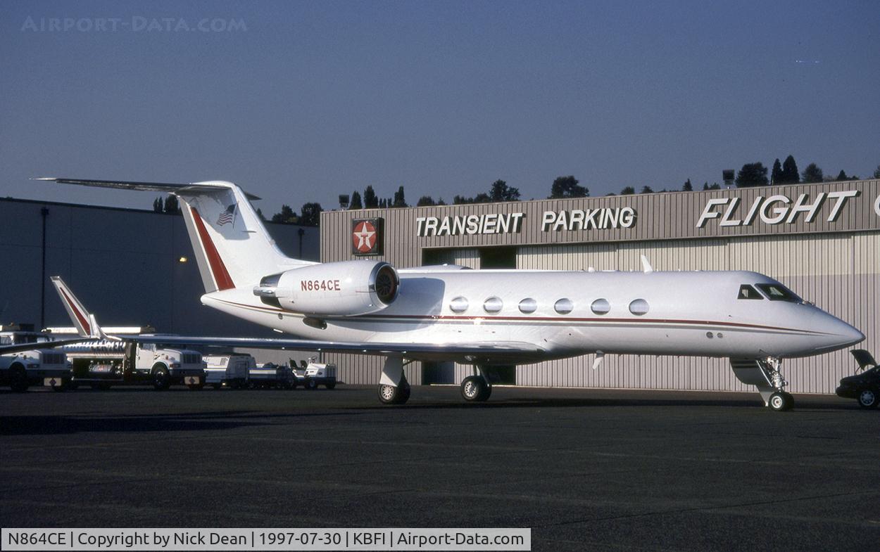 N864CE, 1988 Gulfstream Aerospace Gulfstream IV C/N 1085, KBFI