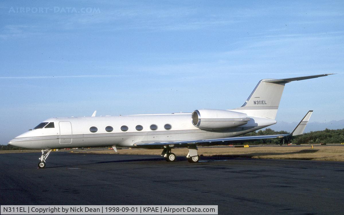 N311EL, 1989 Gulfstream Aerospace G-IV C/N 1095, KPAE