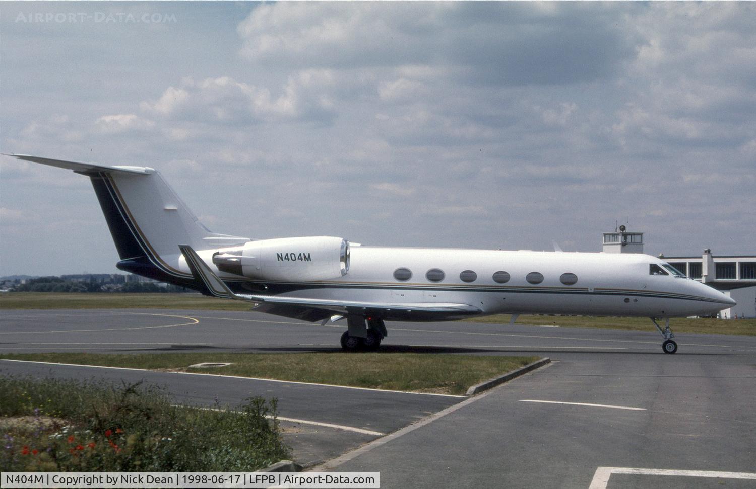 N404M, 1989 Gulfstream Aerospace Gulfstream IV C/N 1110, Paris Le Bourget