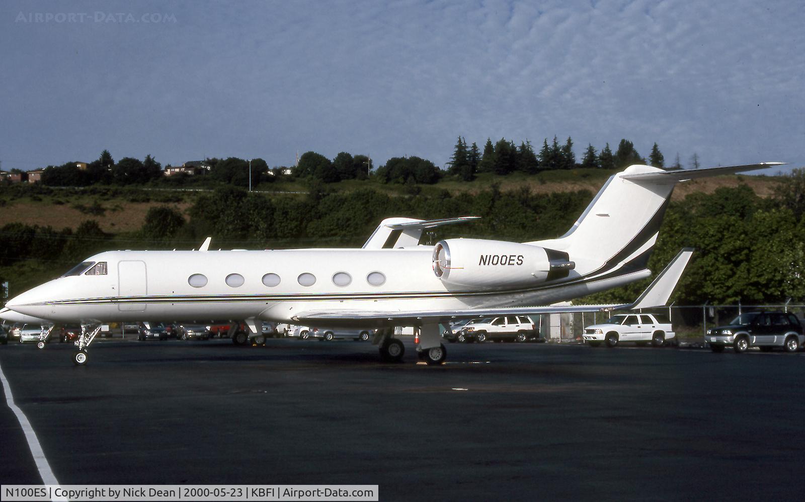 N100ES, 1990 Gulfstream Aerospace Gulfstream IV C/N 1135, KBFI
