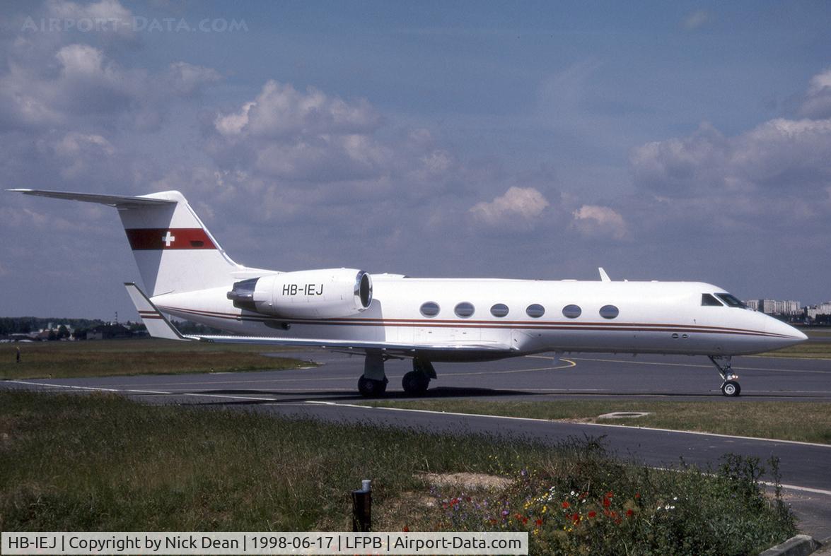 HB-IEJ, 1990 Gulfstream Aerospace Gulfstream IV C/N 1148, Paris Le Bourget