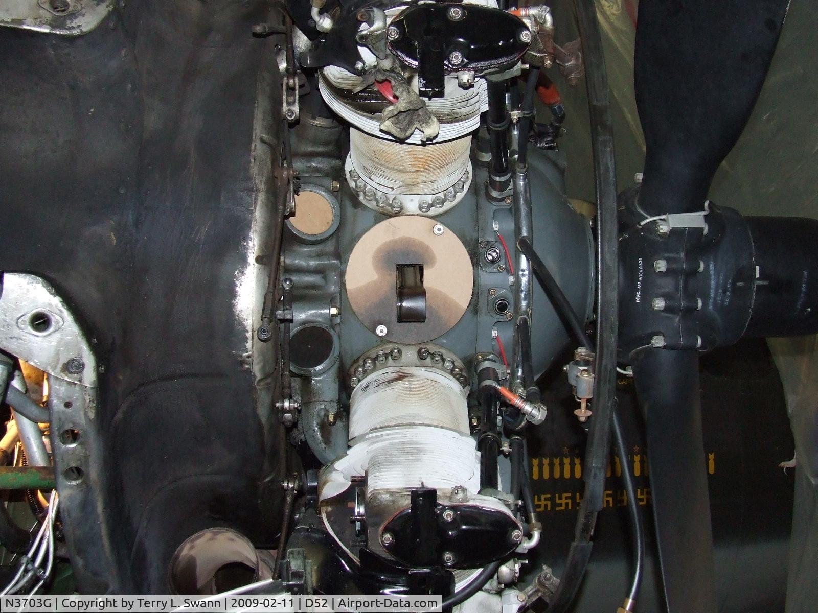 N3703G, 1945 Boeing B-17G Flying Fortress C/N 44-83546-A, Engine maintenance.