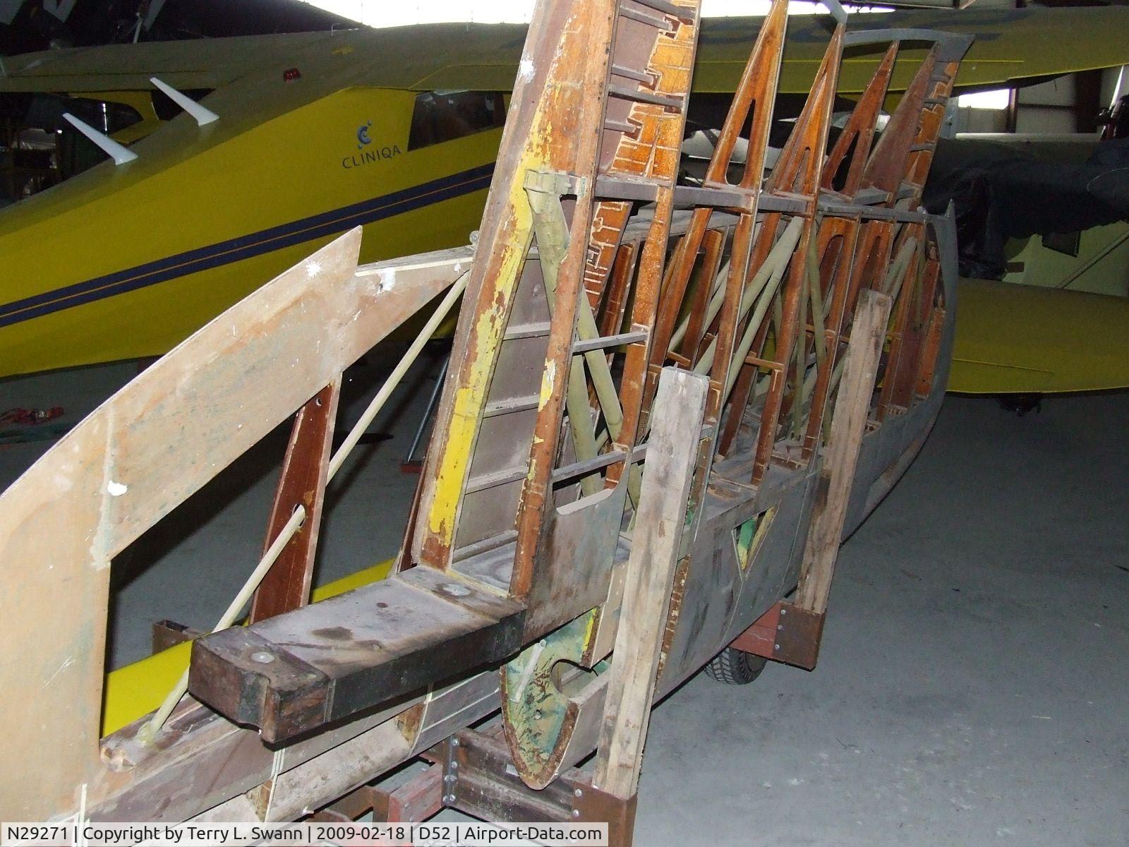 N29271, 1940 Culver LCA C/N 140, Wings awaiting restoration.