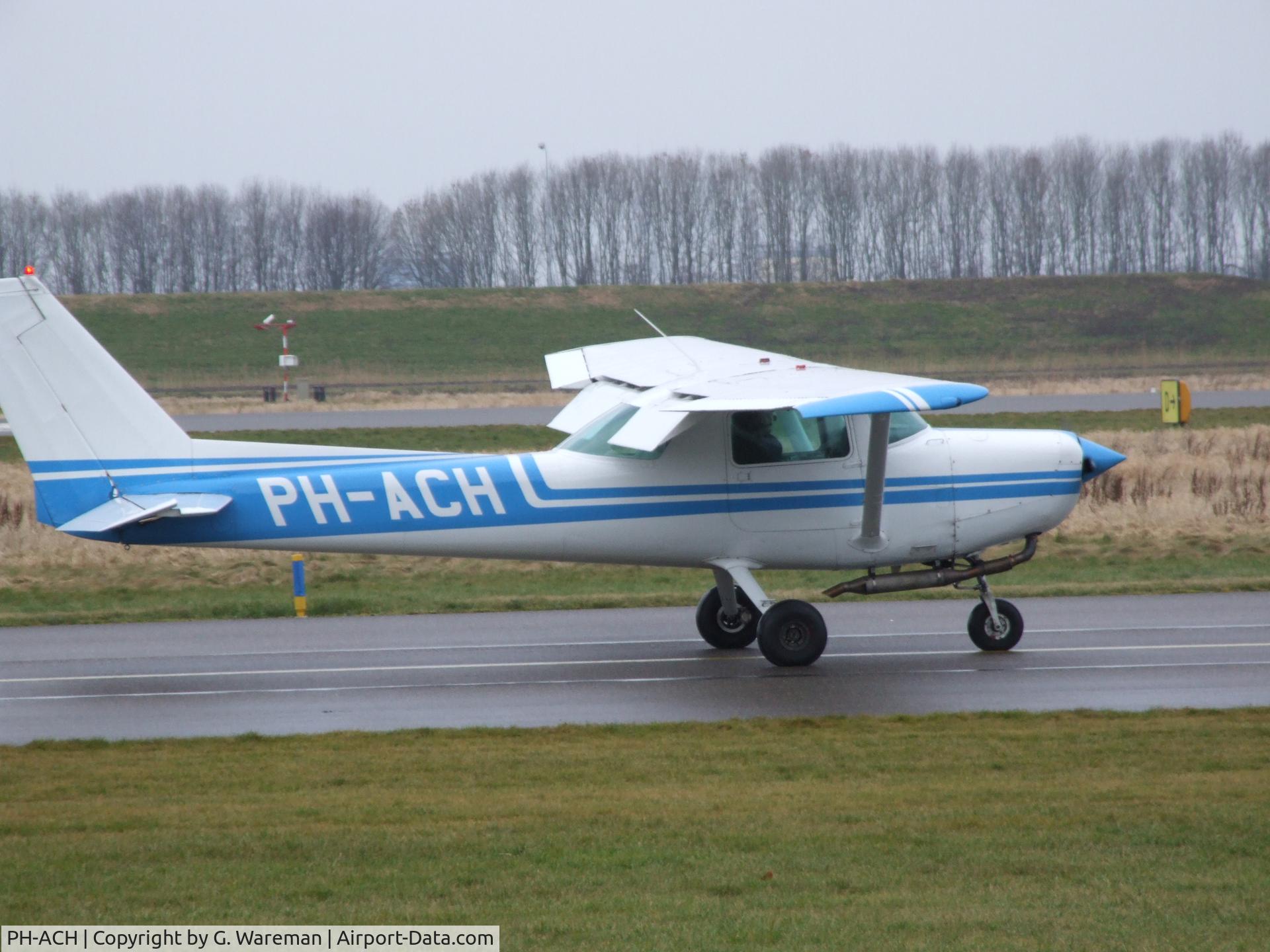 PH-ACH, Reims F152 C/N 1838, Lelystad Airport ,The Netherlands