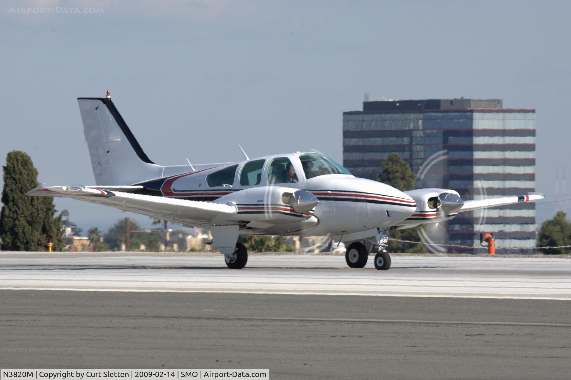 N3820M, 1981 Beech 95-B55 (T42A) Baron C/N TC-2372, Baron Taking Off At SMO
