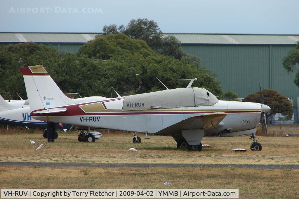 VH-RUV, 1967 Beech 35-C33 Debonair C/N CD-1095, Beech 35 at Moorabbin