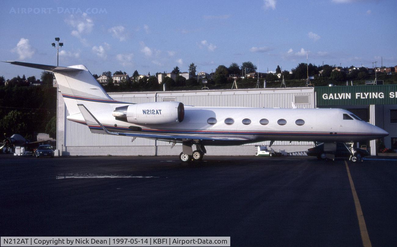 N212AT, 1993 Gulfstream Aerospace Gulfstream IVSP C/N 1204, KBFI