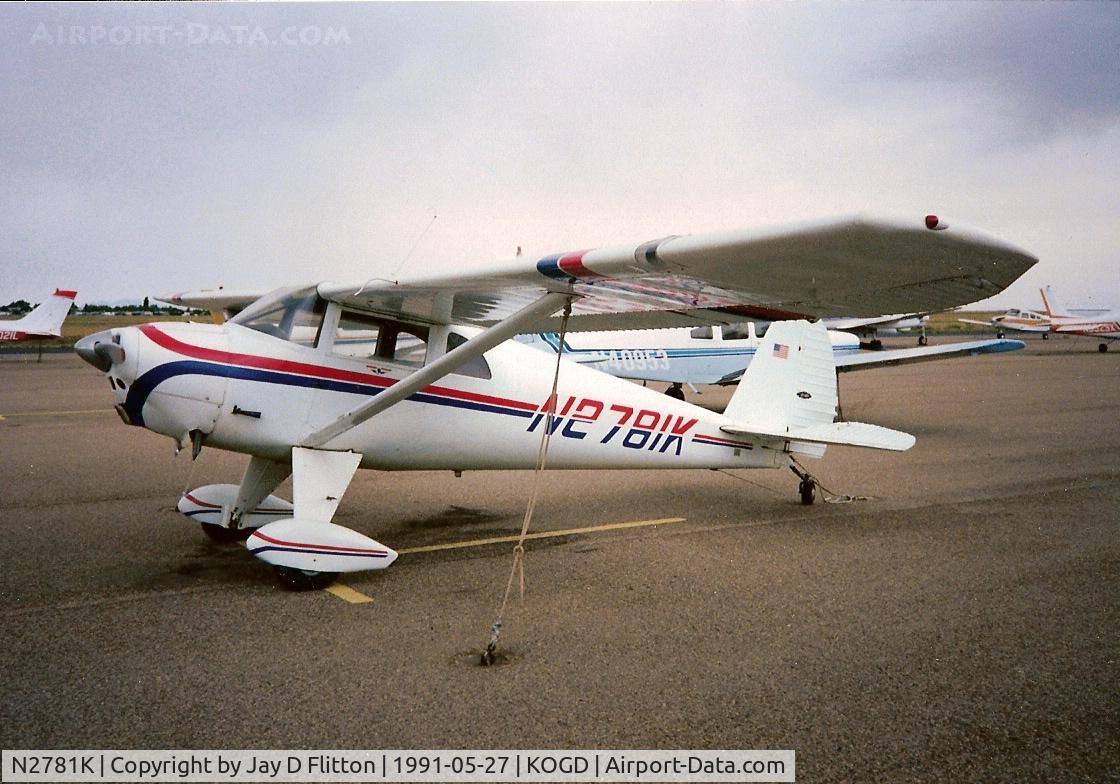 N2781K, 1947 Luscombe 8E Silvaire C/N 5508, A nice, well kept Luscombe.