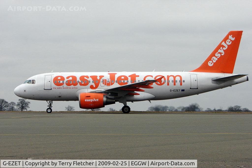 G-EZET, 2004 Airbus A319-111 C/N 2271, Easyjet A319 at Luton