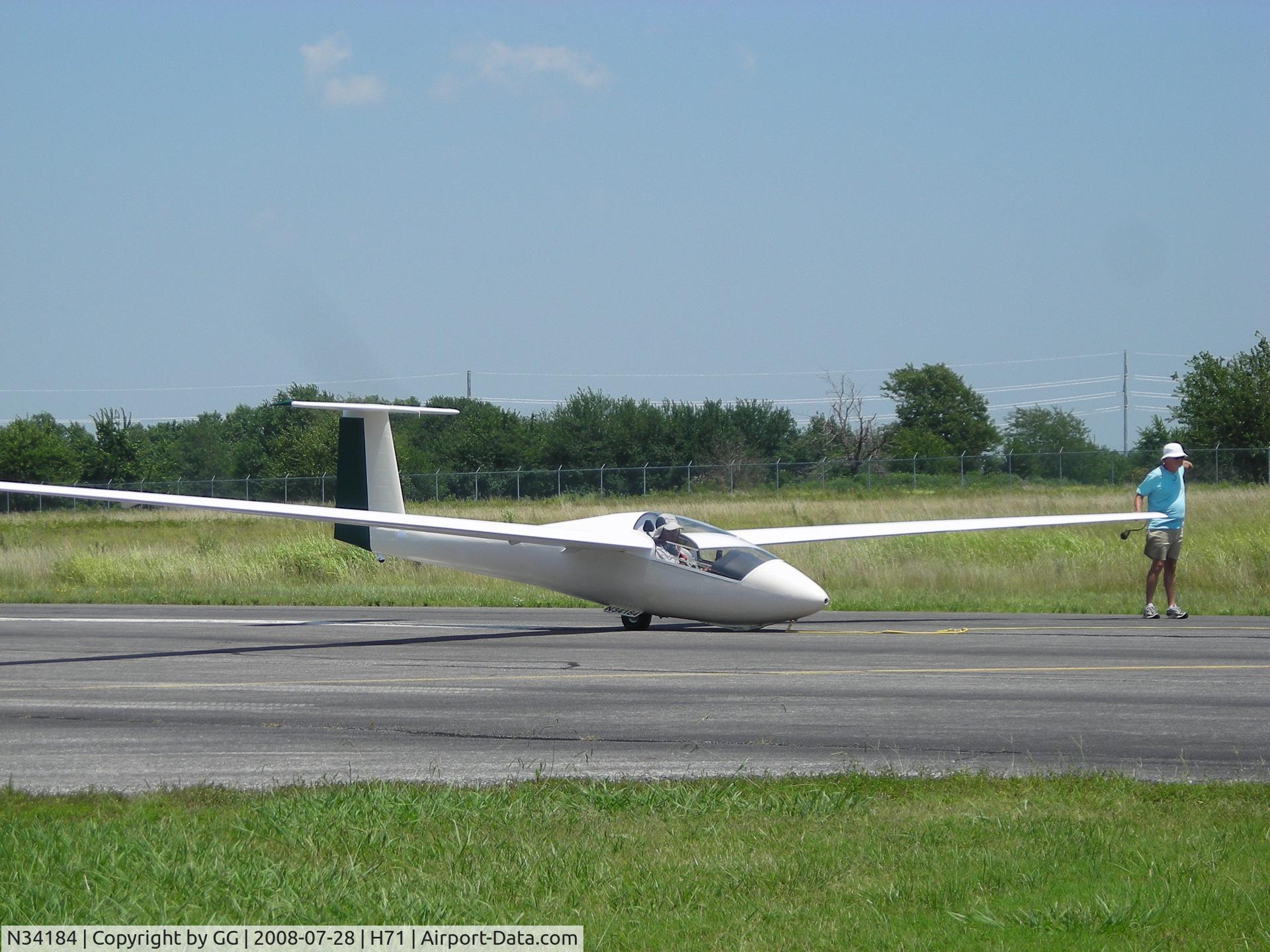 N34184, 1975 Schweizer SGS 1-35 C/N 24, At Pryor