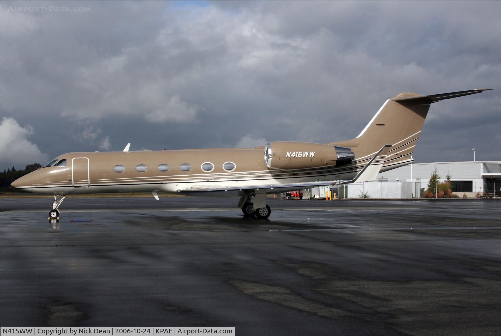 N415WW, 1993 Gulfstream Aerospace Gulfstream IVSP C/N 1226, KPAE