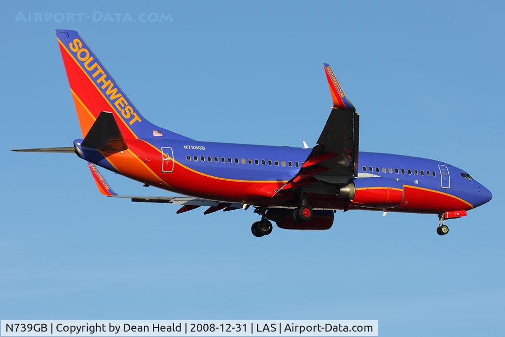 N739GB, 1998 Boeing 737-7H4 C/N 29275, Southwest Airlines N739GB (FLT SWA1077) from Seattle-Tacoma Int'l (KSEA) on final approach to RWY 1L.