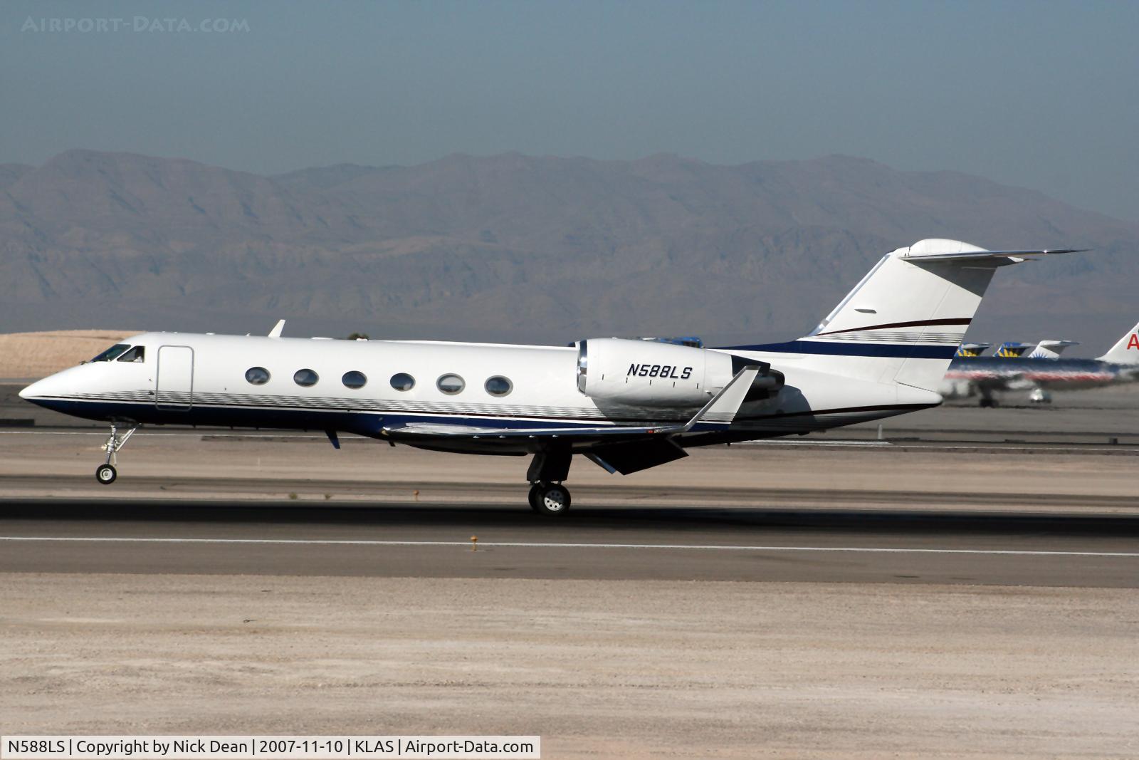 N588LS, 1994 Gulfstream Aerospace G-IV C/N 1245, KLAS
