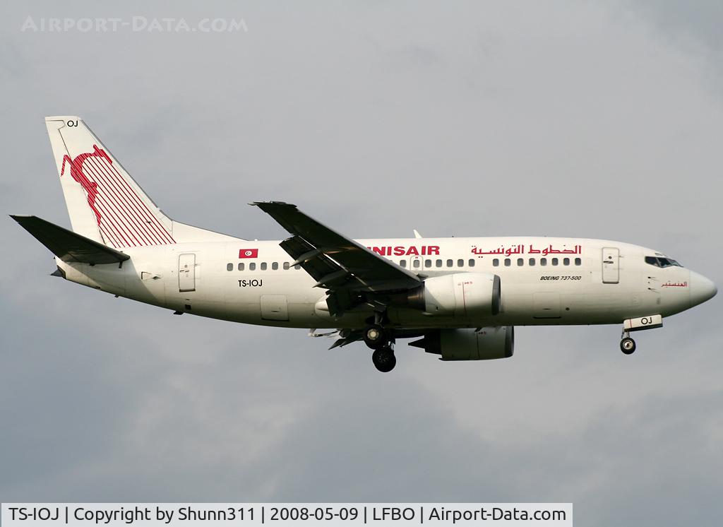 TS-IOJ, 1995 Boeing 737-5H3 C/N 27912, Landing rwy 14R