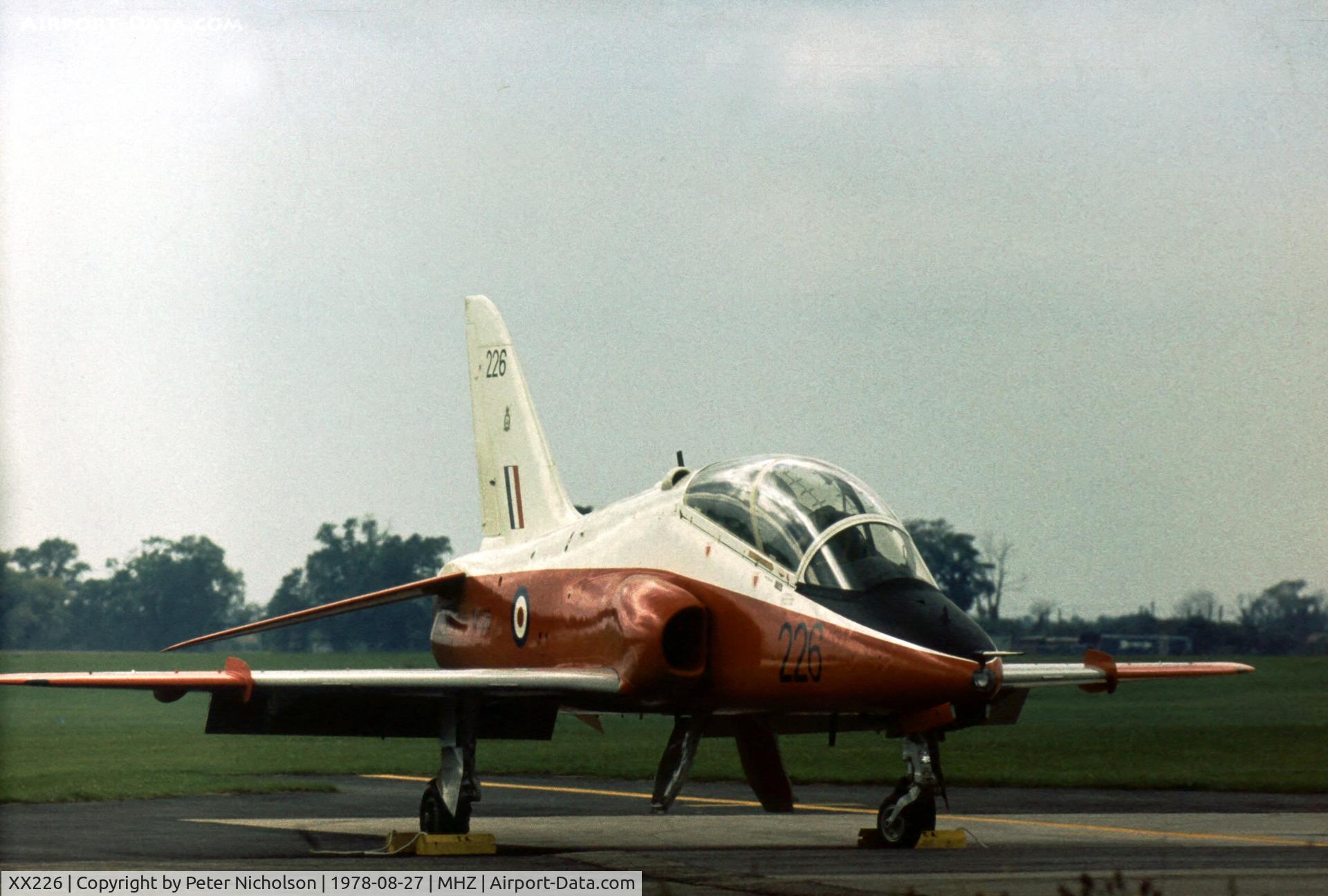 XX226, 1978 Hawker Siddeley Hawk T.1 C/N 062/312062, Hawk T.1 of 4 Flying Training School displayed at the 1978 Mildenhall Air Show