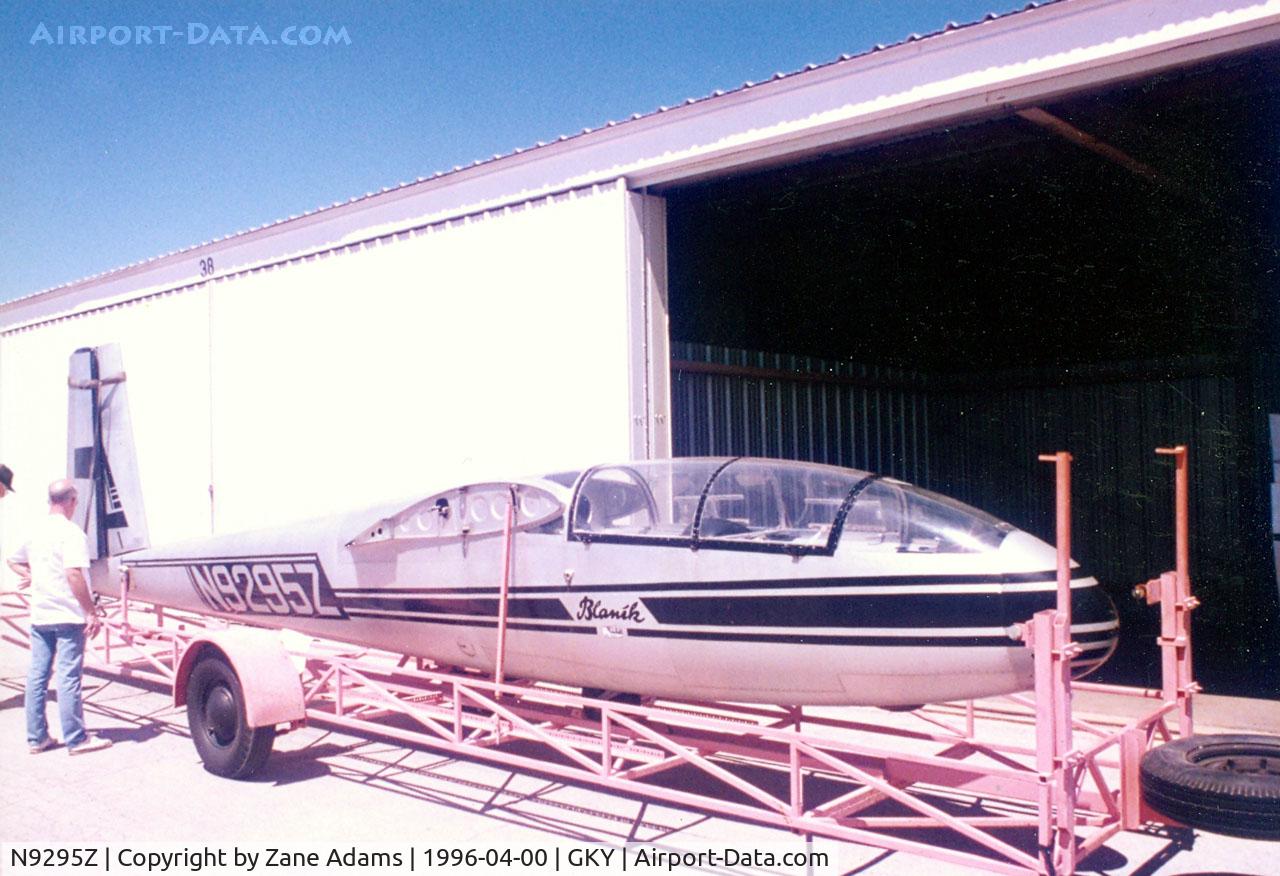 N9295Z, 1975 Let BLANIK L-13 C/N 026504, At Arlington Municipal - Rob Havlaar
