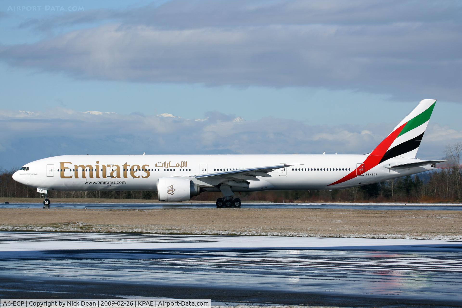 A6-ECP, 2009 Boeing 777-36N/ER C/N 37707, KPAE (Boeing 599 taxying to 34L for a test flight)