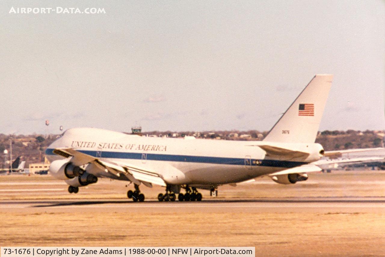 73-1676, 1973 Boeing E-4B C/N 20682, Landing at Carswell AFB
