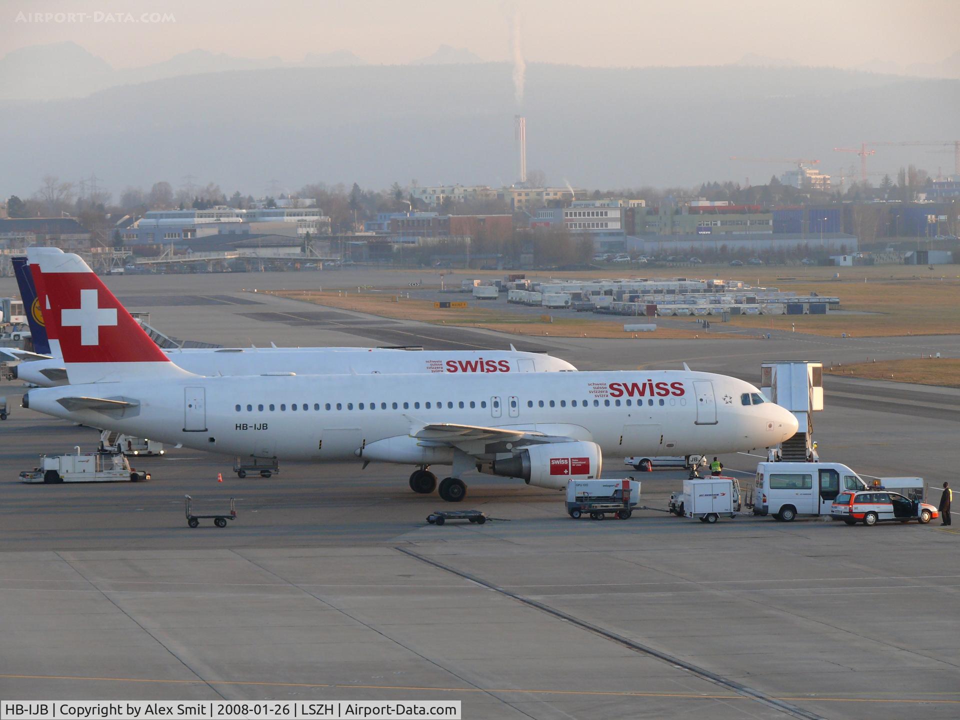 HB-IJB, 1995 Airbus A320-214 C/N 0545, Airbus A320-214 HB-IJB Swiss