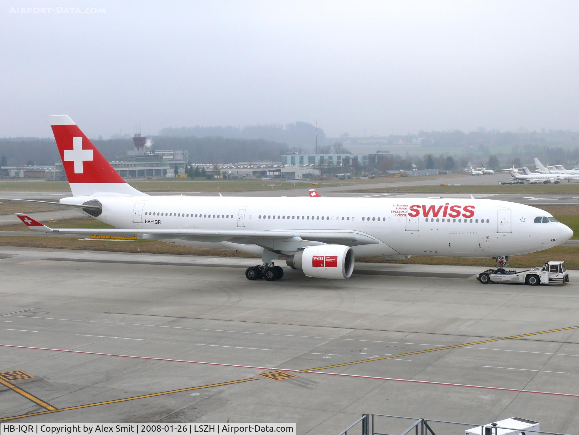 HB-IQR, 2000 Airbus A330-223 C/N 324, Airbus A330-223 HB-IQR Swiss