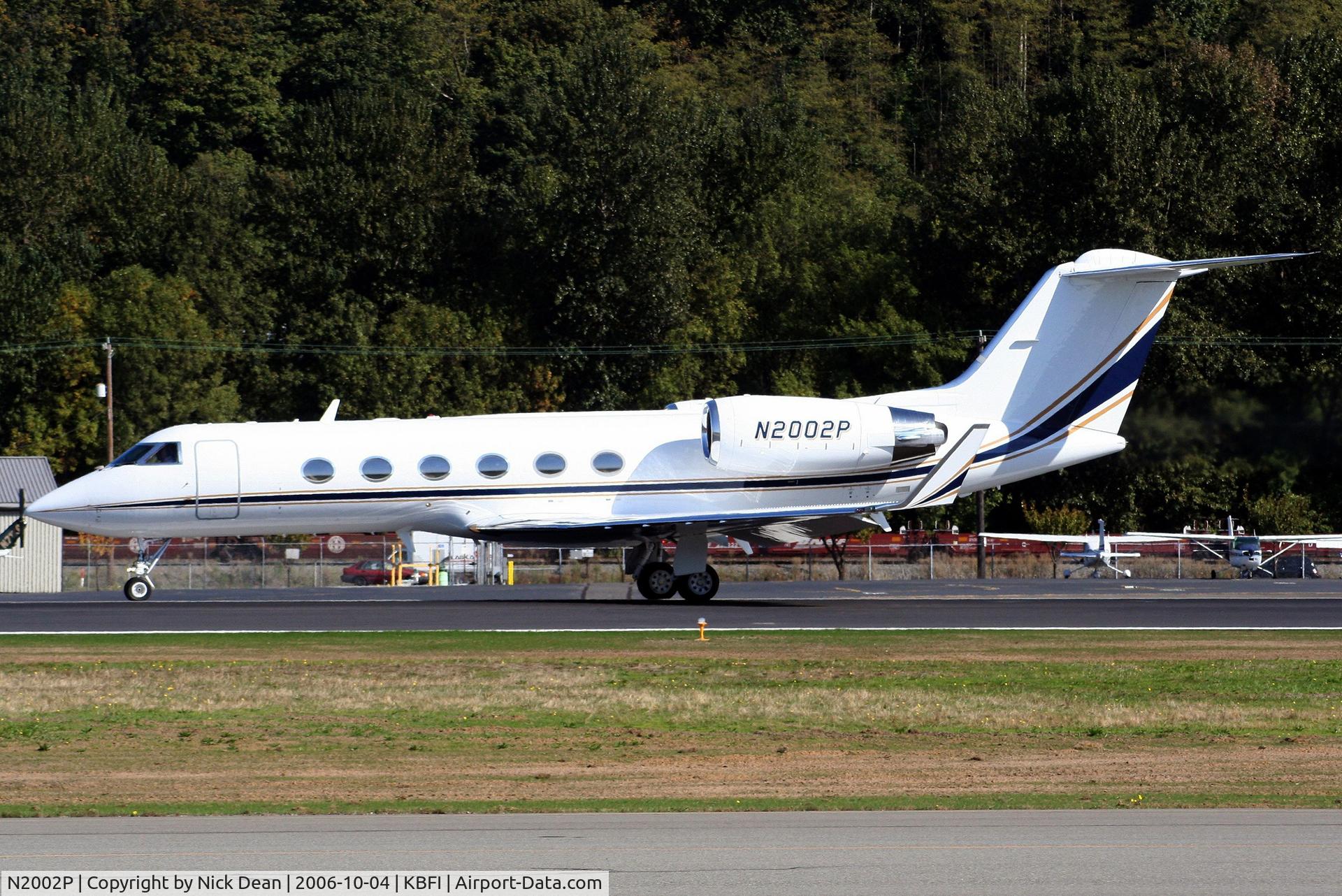 N2002P, 1995 Gulfstream Aerospace G-IV C/N 1279, KBFI