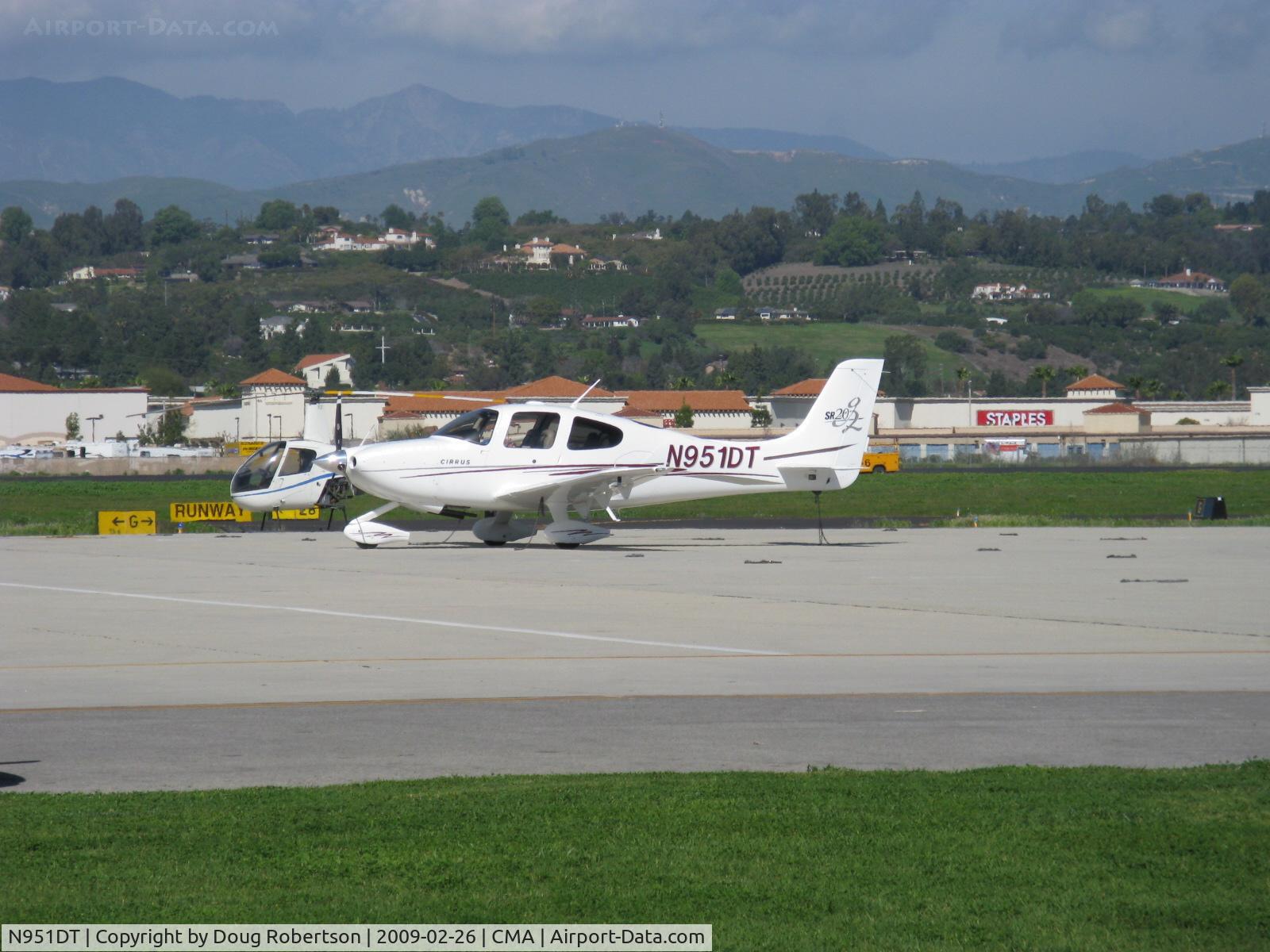 N951DT, 2005 Cirrus SR20 G2 C/N 1560, 2005 Cirrus SR20 Generation 2, Continental IO-360-ES 200 Hp