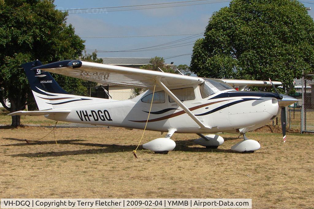 VH-DGQ, Cessna 182T Skylane C/N 18282114, New Cessna 182T at Moorabbin