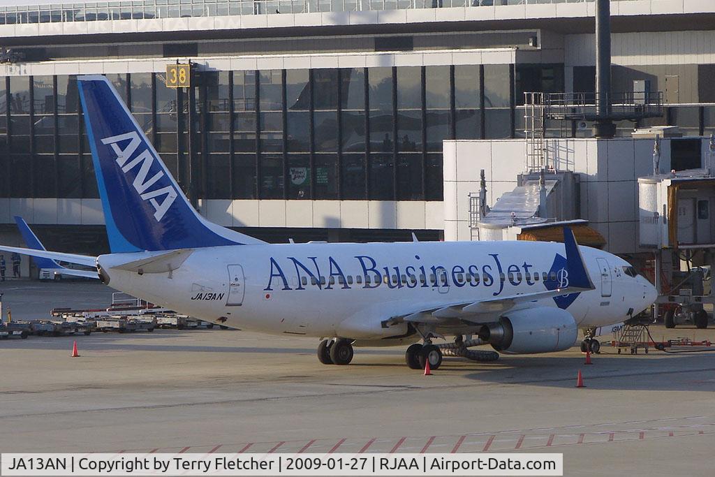 JA13AN, 2007 Boeing 737-781ER C/N 33880, ANA Business Jet at Tokyo Narita