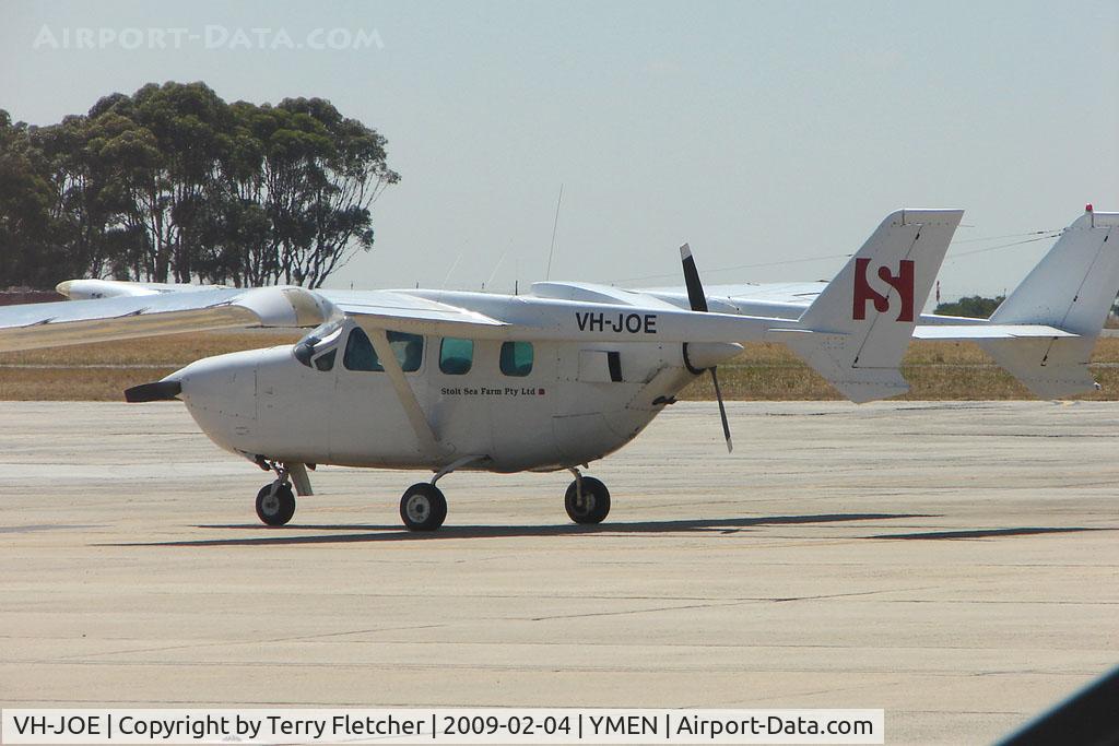VH-JOE, 1977 Cessna 337G Super Skymaster C/N 33701759, Cessna 337 at Essendon