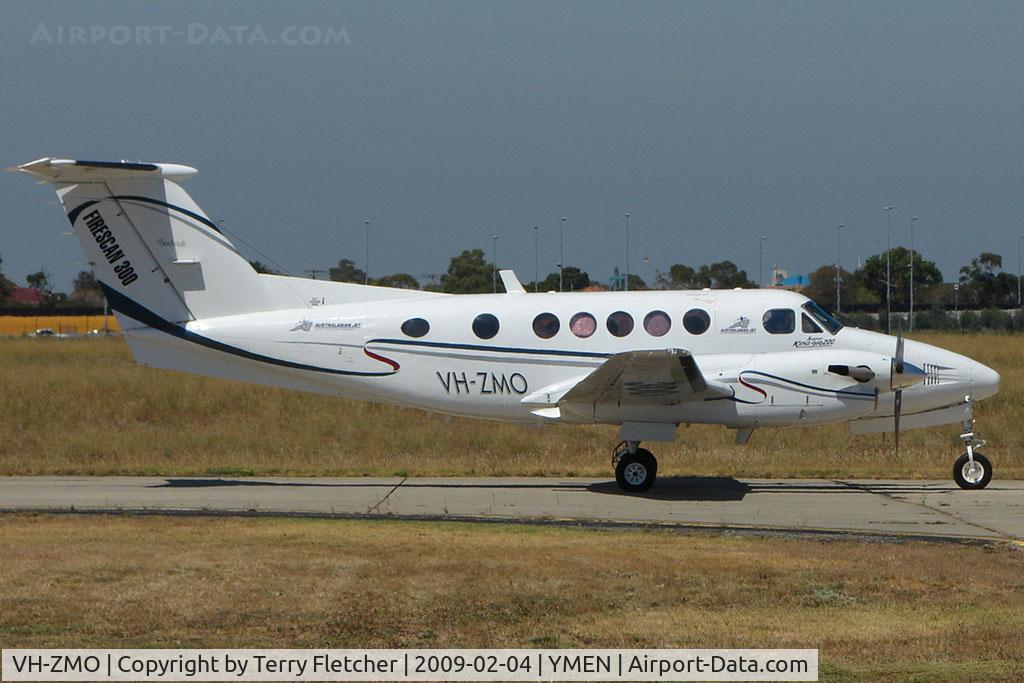 VH-ZMO, Beech B200 King Air C/N BB-470, Beech 200 at Essendon