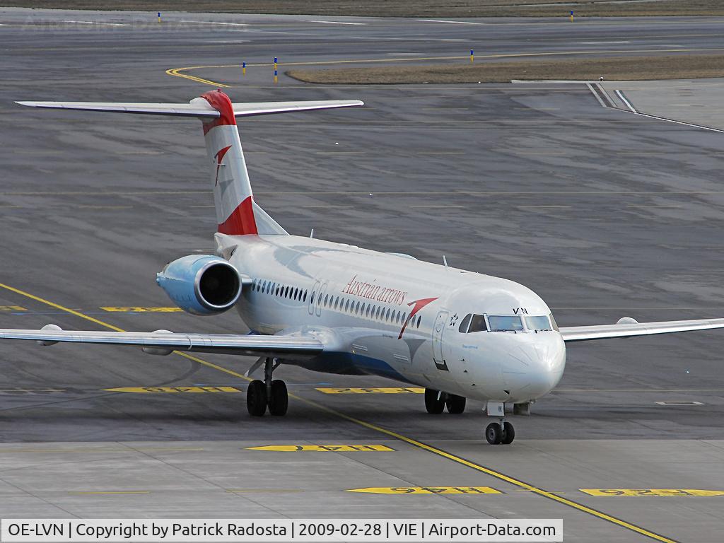OE-LVN, 1991 Fokker 100 (F-28-0100) C/N 11367, Returning from a flight - taxiing to parking position