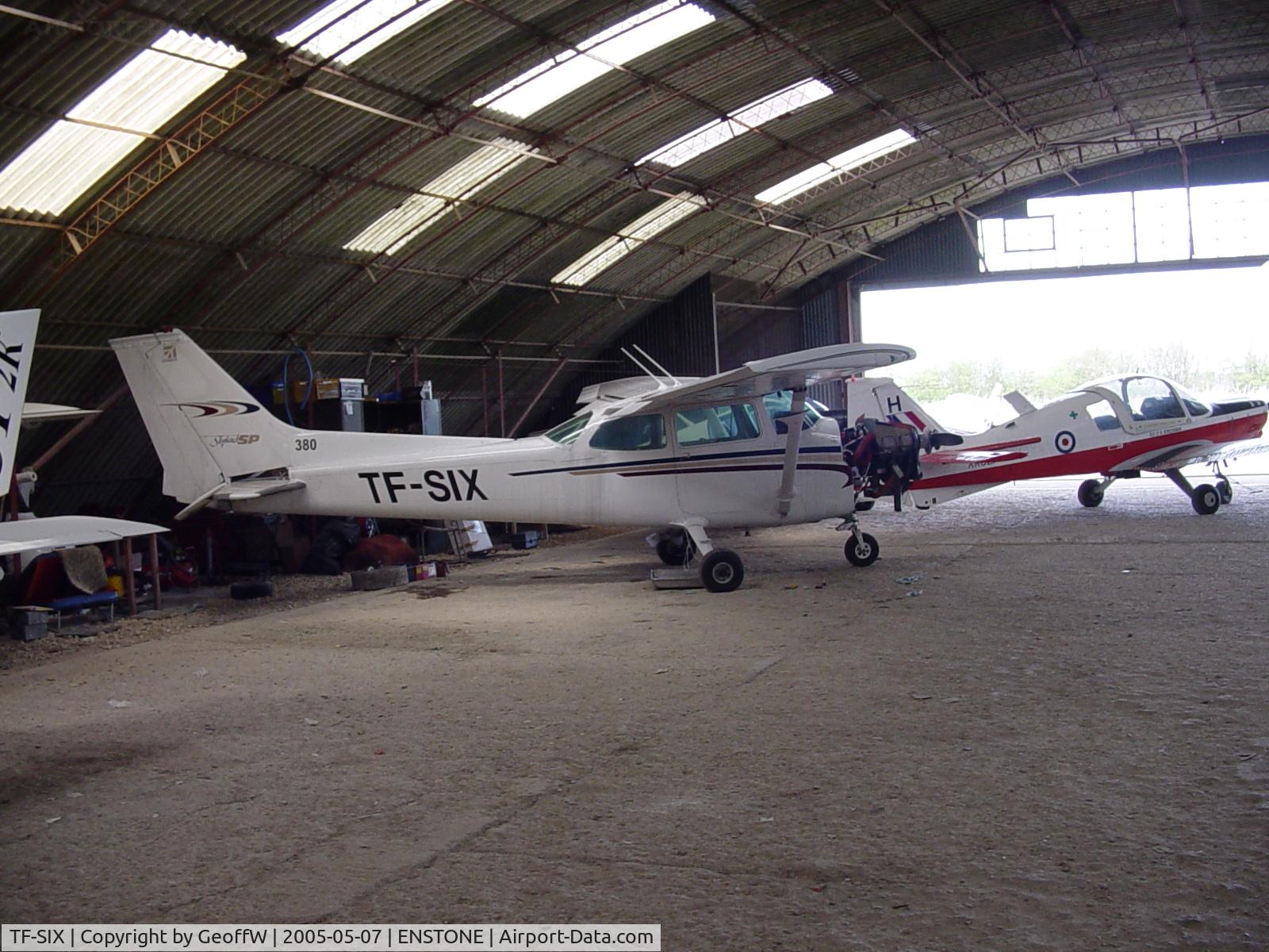 TF-SIX, 1975 Cessna 172M kyhawk II C/N 172-65258, TF-SIX Cessna 172M undergoing maintenance at Enstone 07.05.2005