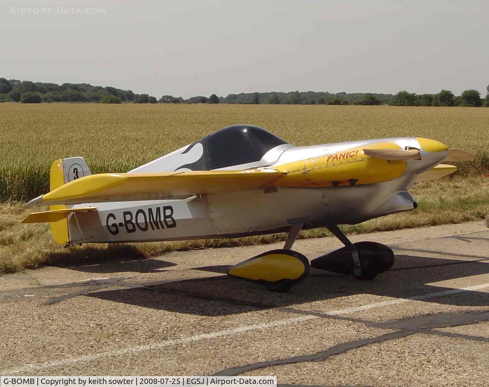 G-BOMB, 1988 Cassutt IIIM Racer C/N PFA 034-10386, Visitor for the Lowestoft Air Show