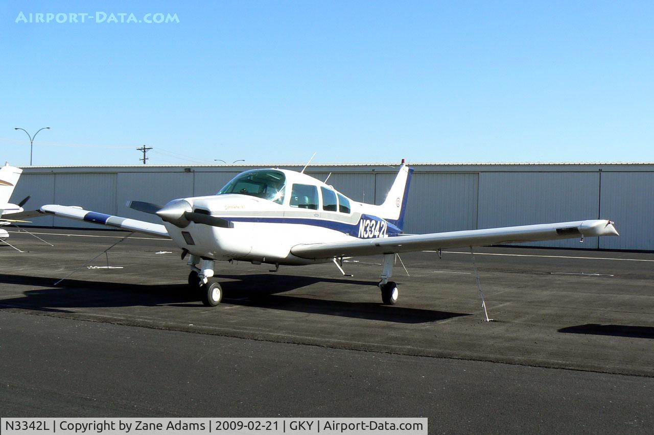 N3342L, 1977 Beech C23 Sundowner 180 C/N M-1902, At Arlington Municipal