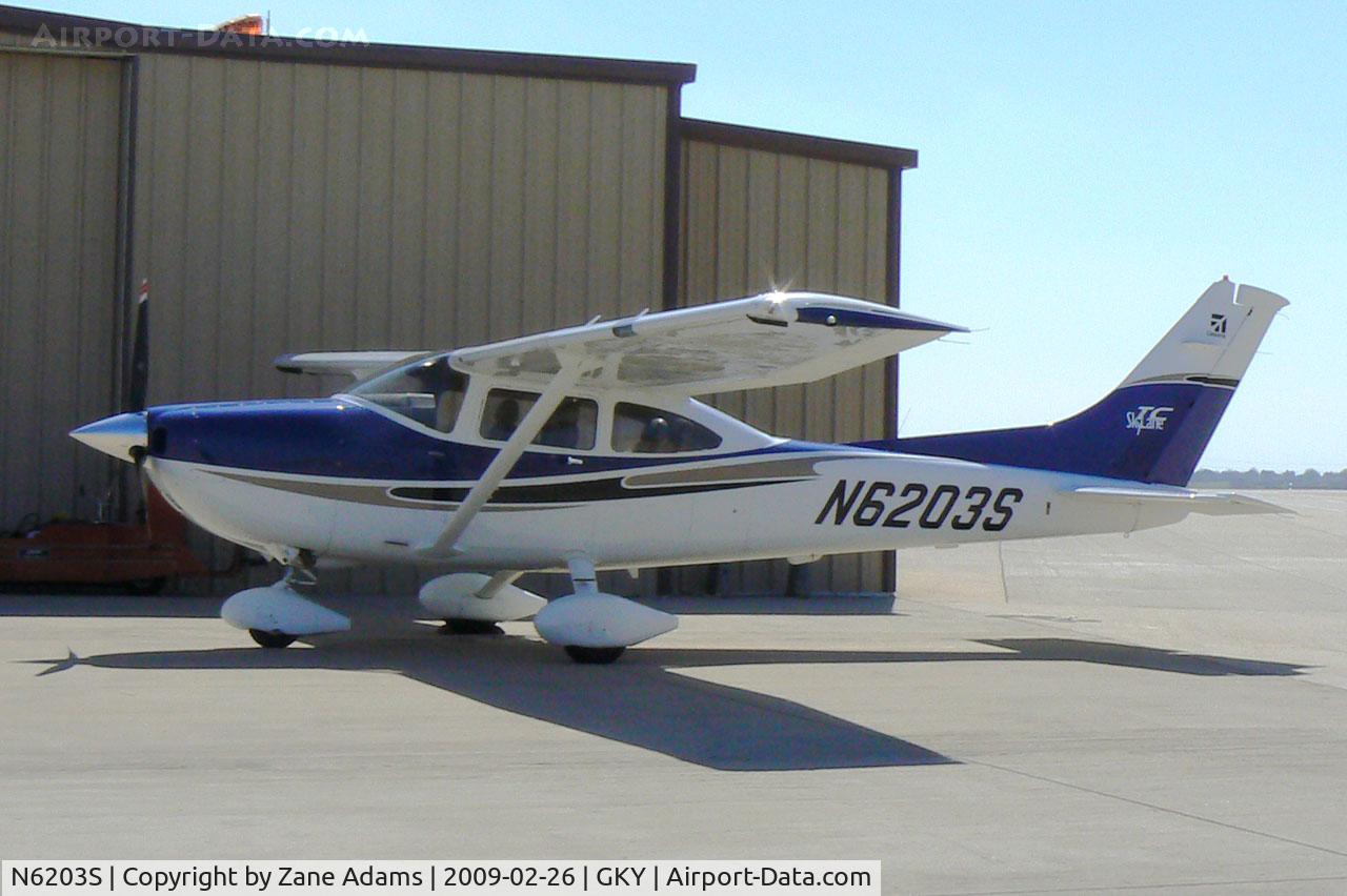 N6203S, 2004 Cessna T182T Turbo Skylane C/N T18208285, At Arlington Municipal