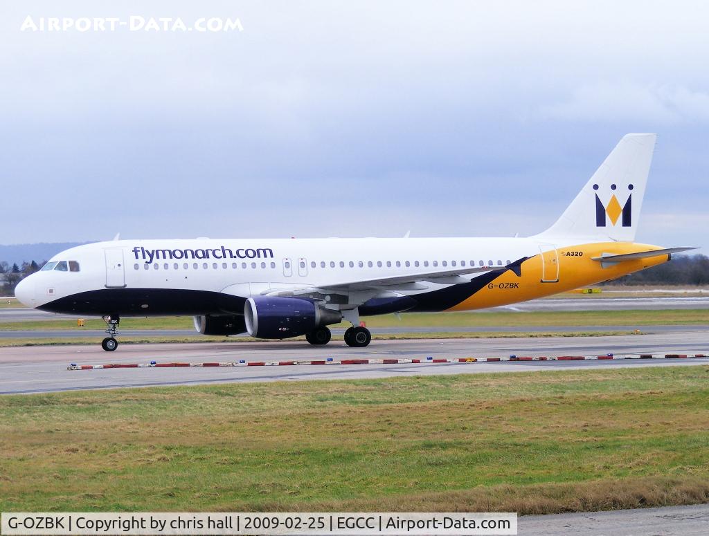 G-OZBK, 2000 Airbus A320-214 C/N 1370, Monarch