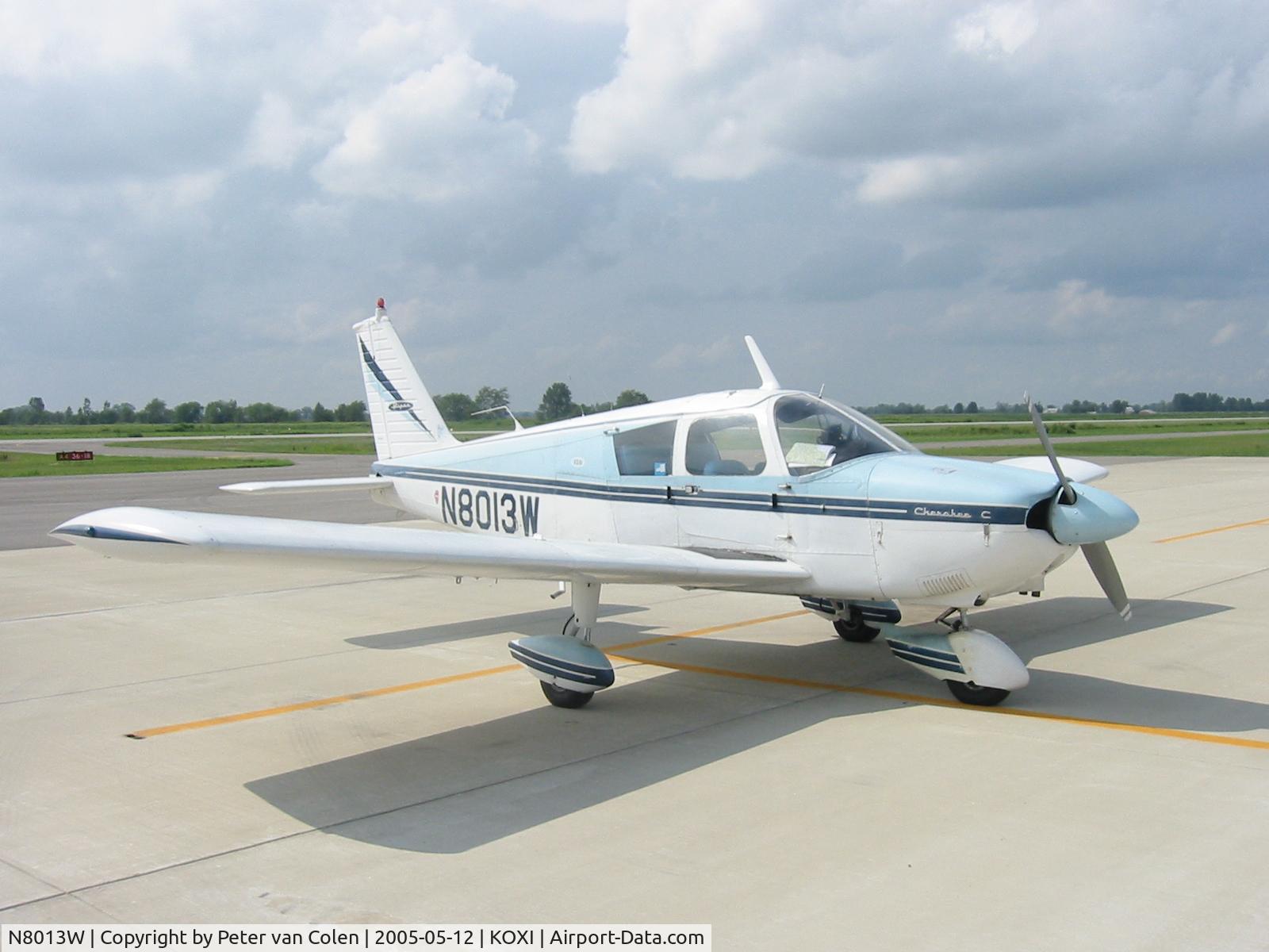 N8013W, 1964 Piper PA-28-180 C/N 28-2076, 8013W at OXI