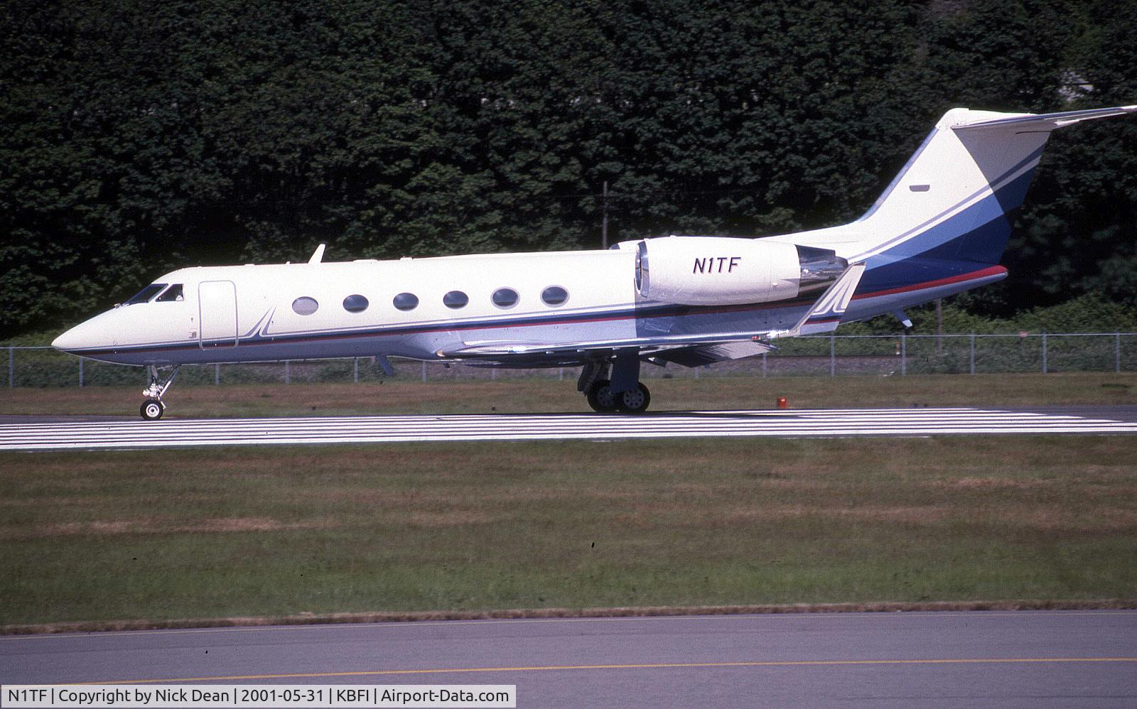 N1TF, 1999 Gulfstream Aerospace Gulfstream IVSP C/N 1382, KBFI