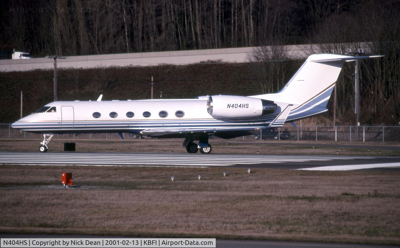 N404HS, 2000 Gulfstream Aerospace G-IV C/N 1404, KBFI