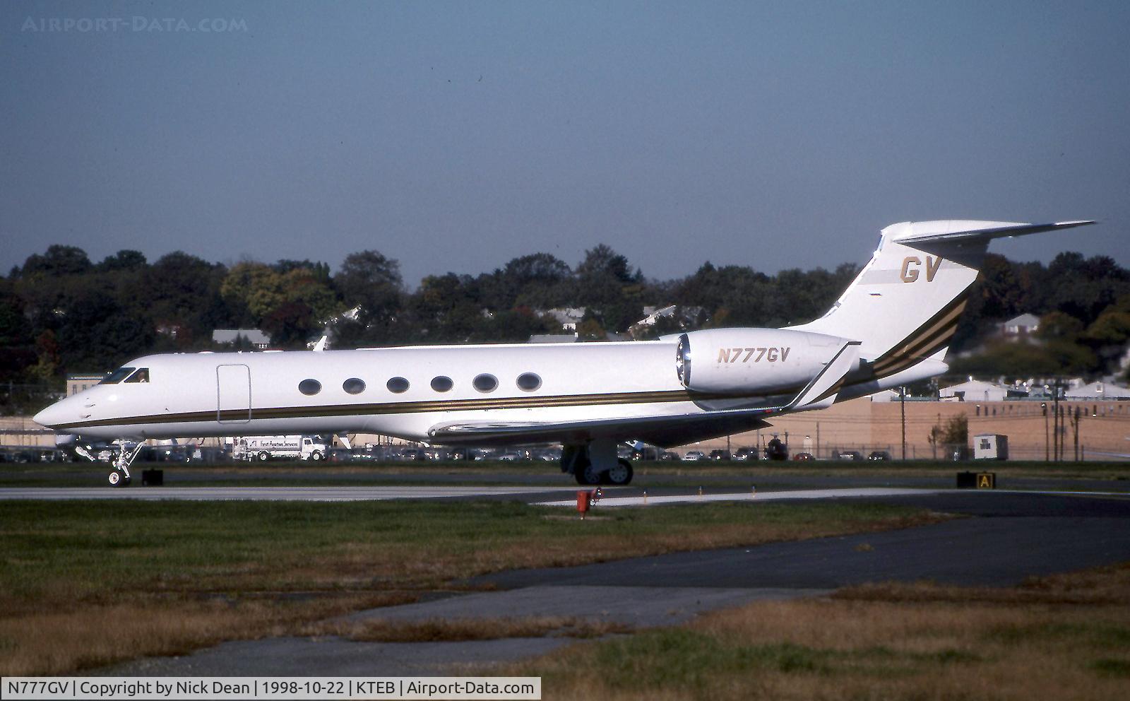 N777GV, 1996 Gulfstream Aerospace Gulfstream V C/N 508, KTEB (DBR at West Palm Beach FL 14th Feb 2002 and W/O)