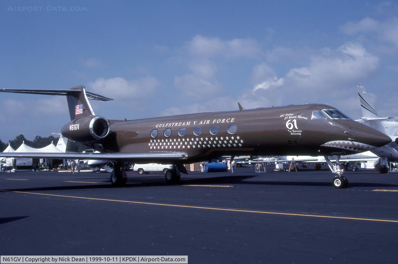N61GV, 1997 Gulfstream Aerospace Gulfstream V C/N 509, KPDK (Special paint scheme for NBAA Atlanta)