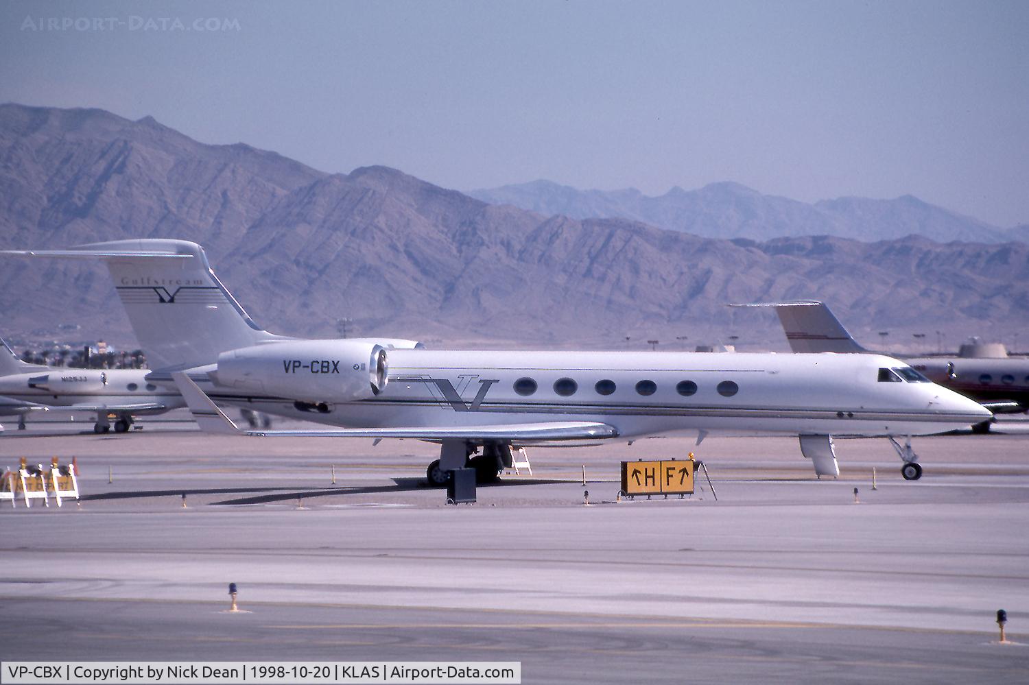 VP-CBX, 1996 Gulfstream Aerospace G-V C/N 511, KLAS
