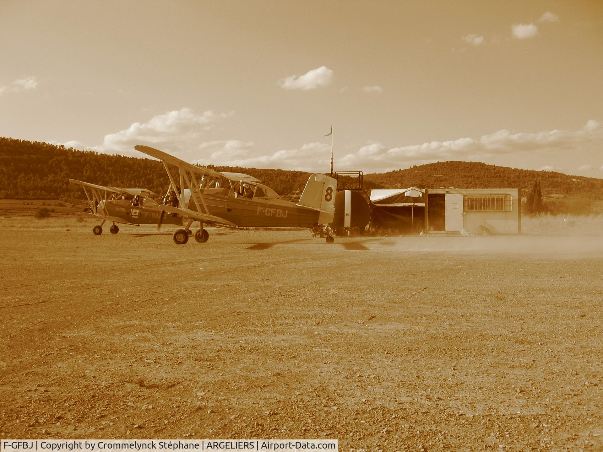 F-GFBJ, Grumman G-164A Agcat C/N 1124, Base of the Moranes 347&348 ...2008 Argeliers