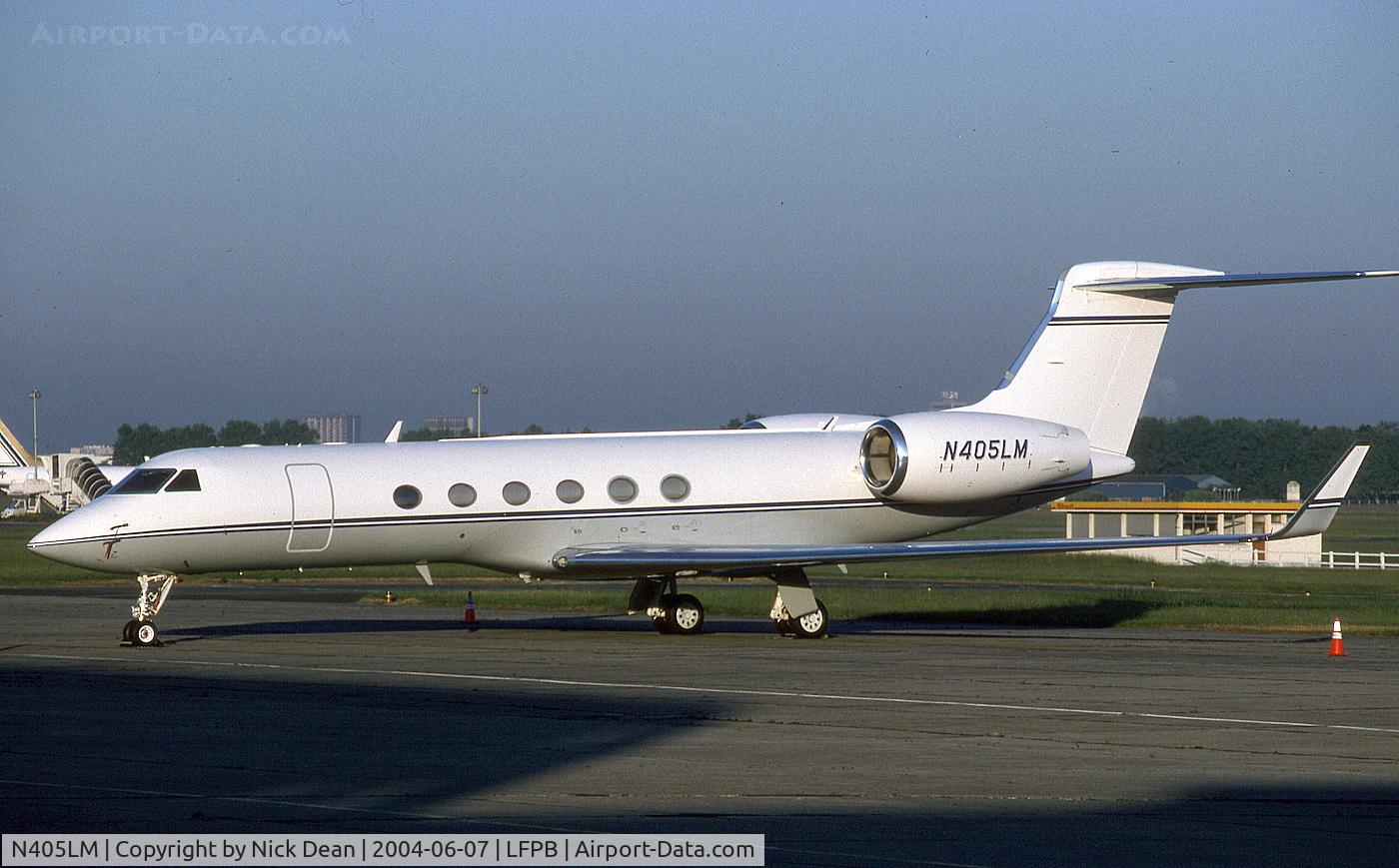 N405LM, 1998 Gulfstream Aerospace G-V C/N 541, Paris Le Bourget