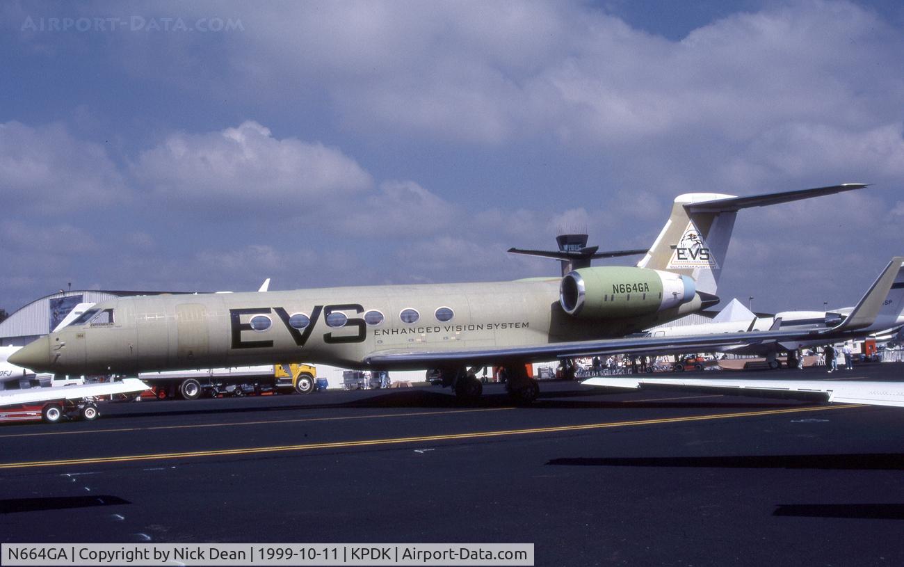 N664GA, 1998 Gulfstream Aerospace Gulfstream V C/N 564, KPDK